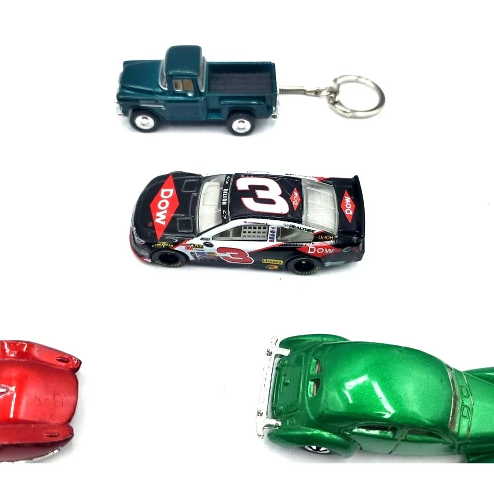 HOT WHEELS PLYMOUTH SUPERBIRD 2 DR‎  Chevy Step 55 Kinsmart Keychain Lot  14 pcs